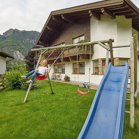 Am Sonnhof Apartament Längenfeld
